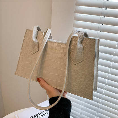 New Fashion Shoulder Portable Small Square Bag