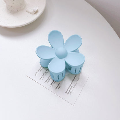 Women's Floral Shape Solid Color Grab Clip