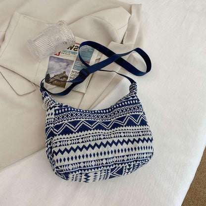 Large Capacity Canvas Bag New Fashion Commuter Women Bag