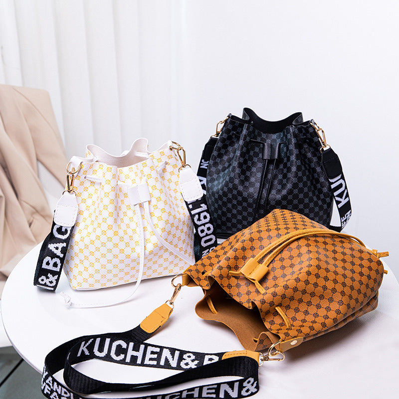 Multi Layer Soft Leather Women's Fashion Simple Shoulder Bucket Bag