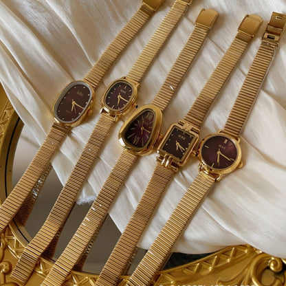 Retro Ankela Red Series Chain Watch