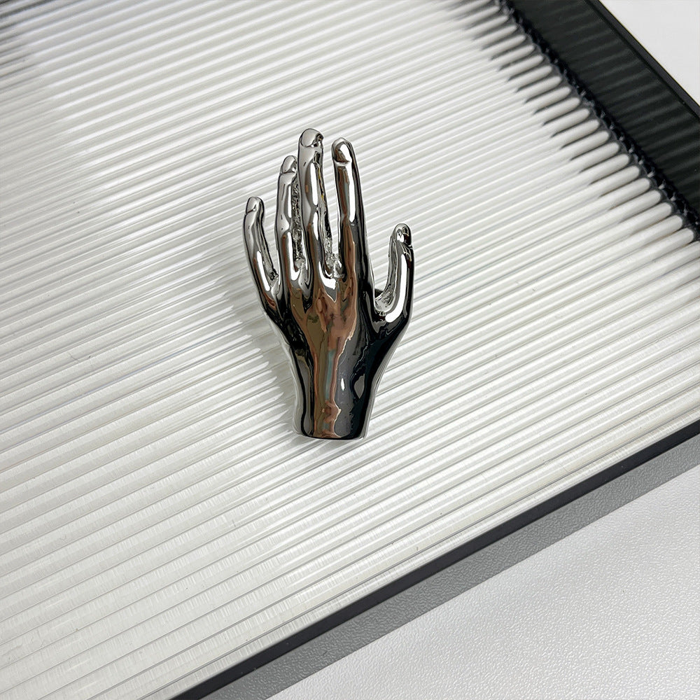 Three-dimensional Palm Light Luxury Metal Texture Ring