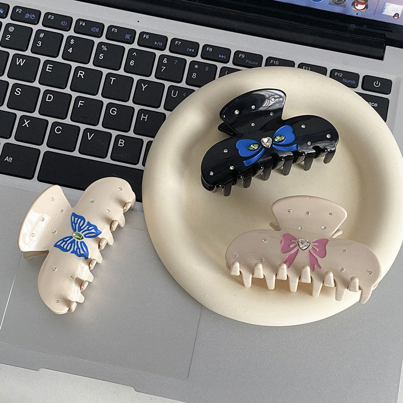 Sense Letter Back Hair Claw