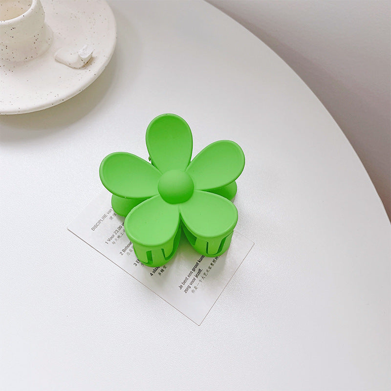 Women's Floral Shape Solid Color Grab Clip