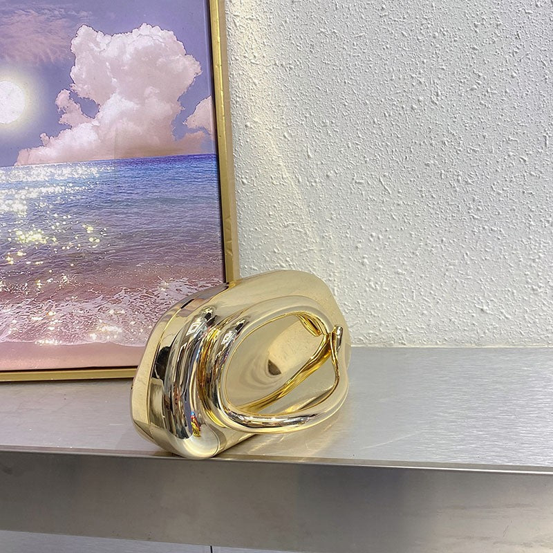 Retro Metal Decorative Clutch Box Bag