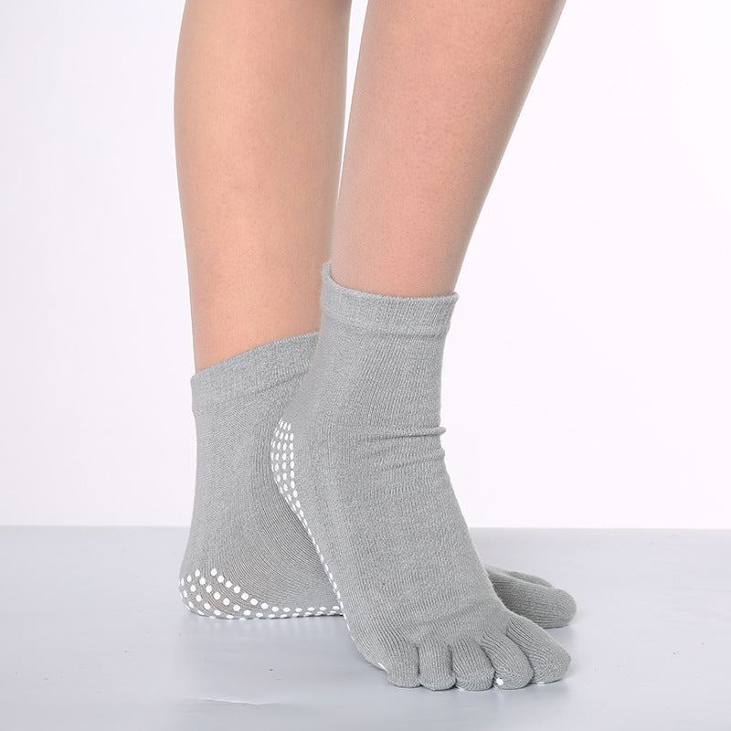 Women's Pure Cotton Dispensing Non-slip Yoga Five Finger Socks