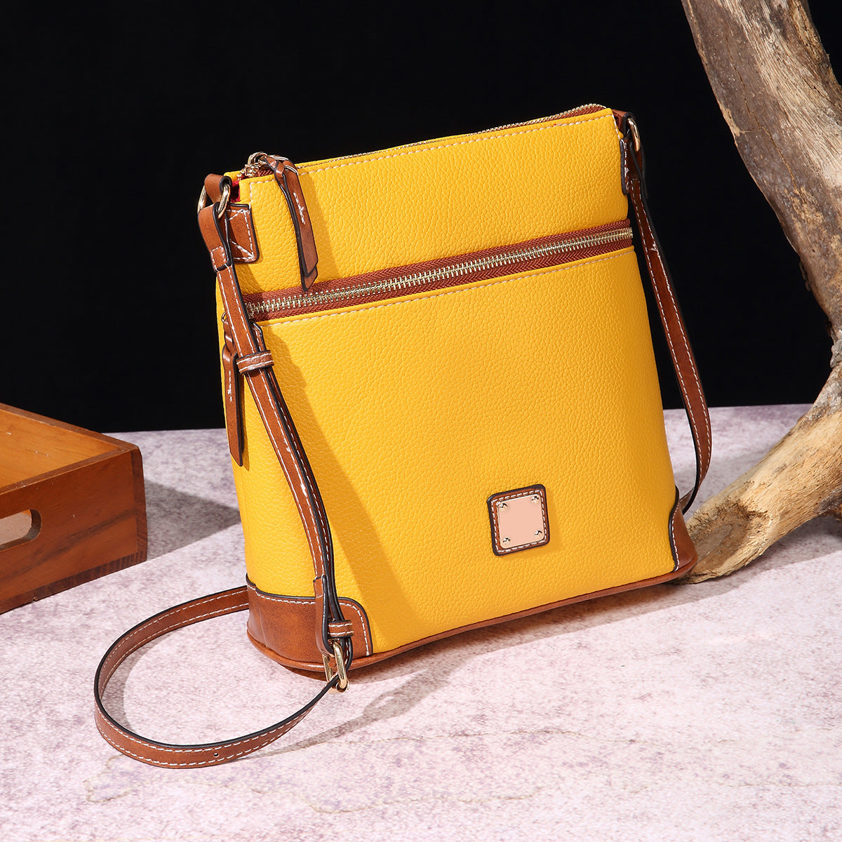 Vintage Lychee Grain Texture Crossbody Bag