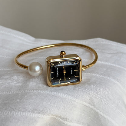 Gold Square Pearl Women's Exquisite Bracelet Watch