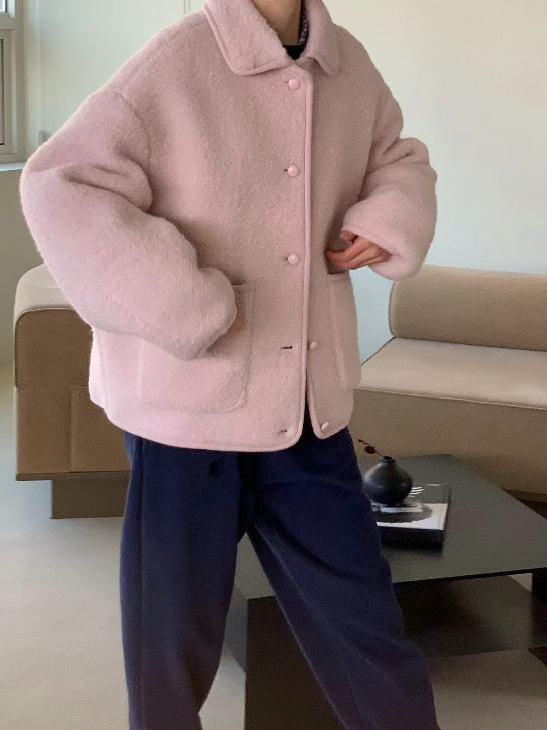 女性のためのかわいいファッション冬コート