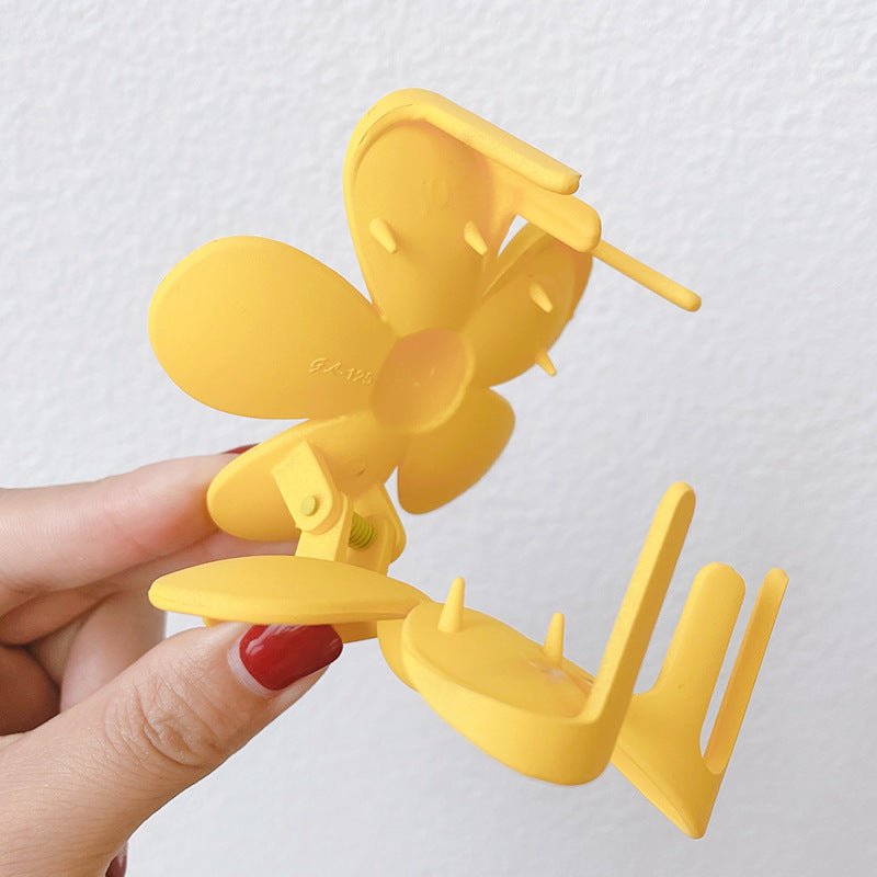 Women's Floral Shape Solid Color Grab Clip