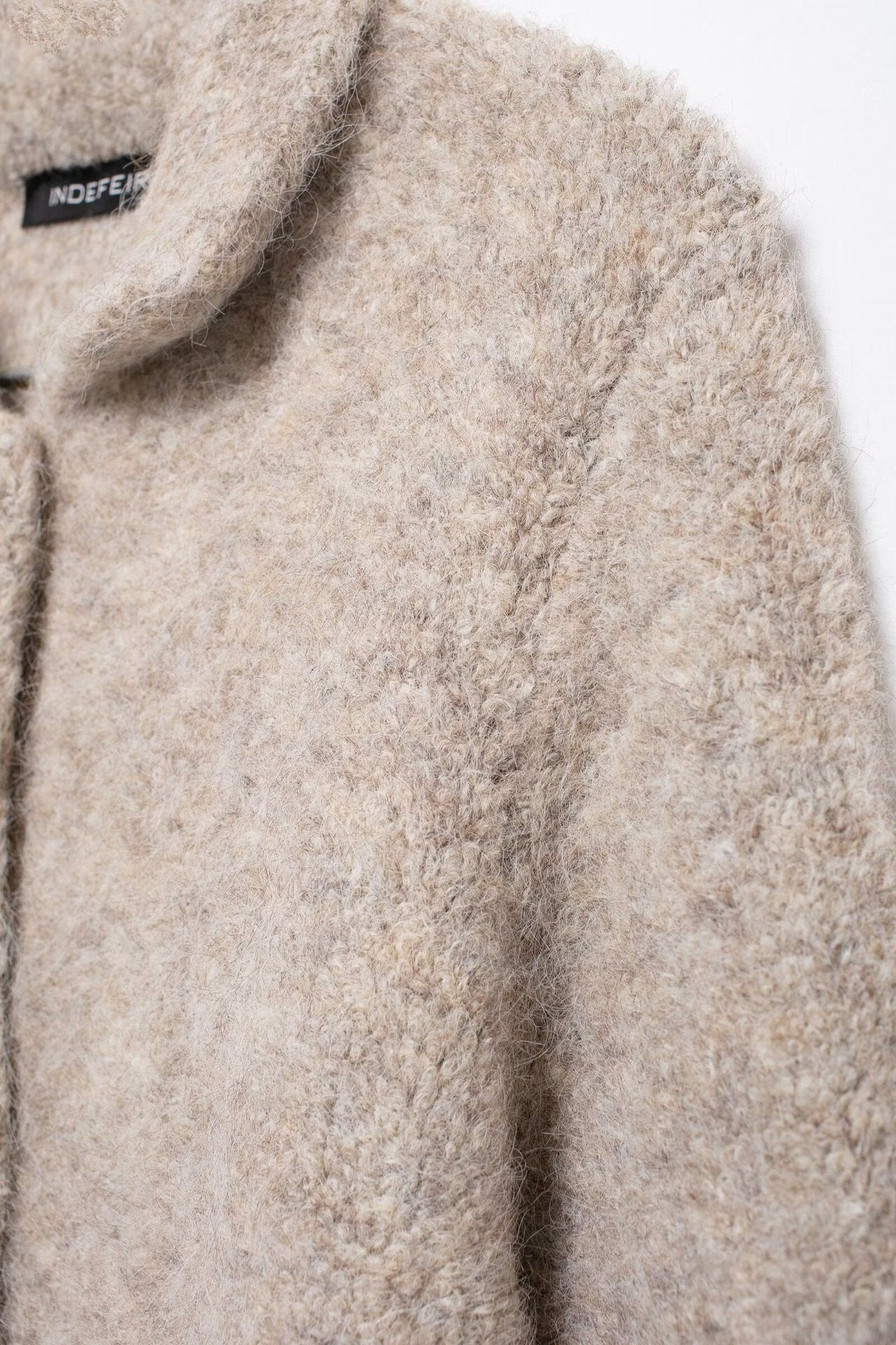 FLOWER BUTTON KNITTED CARDIGEN