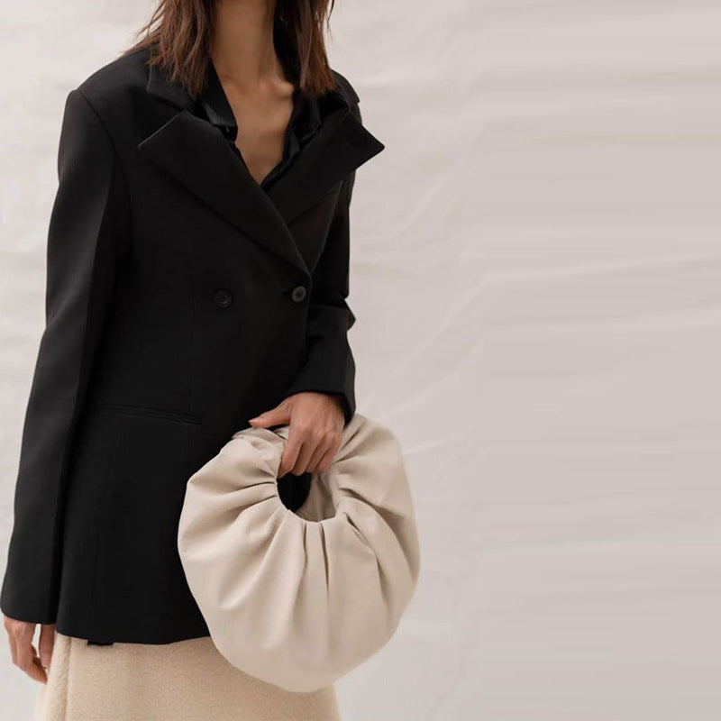 The Ring To Hold The Cloud Horn Fold Bag