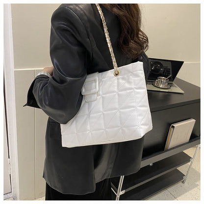 Women New Trendy Chic Chanel-style Rhombus Chain Bag