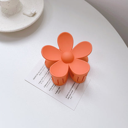 Women's Floral Shape Solid Color Grab Clip