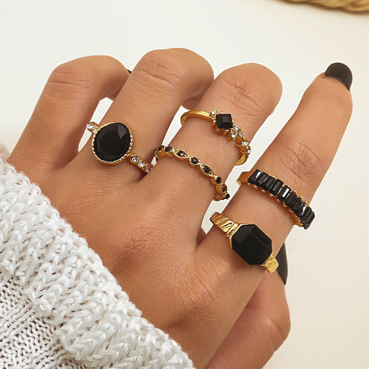 Retro Creative All-match Oval Diamond-studded Ring