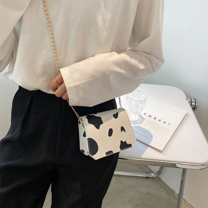 Cartoon Cow Pattern One-shoulder Messenger Bag