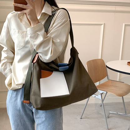 Young College Students Entrust A Specific Canvas Bag