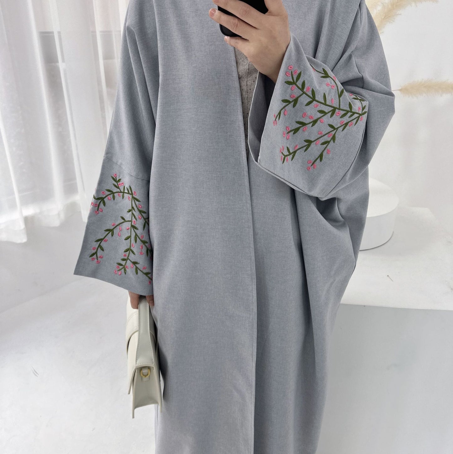 Flower Embroidered Elegant Cardigan Abaya