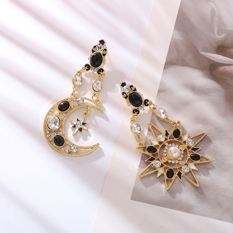 Retro Exaggerated Earrings For Women Rhinestone Pearl Moon