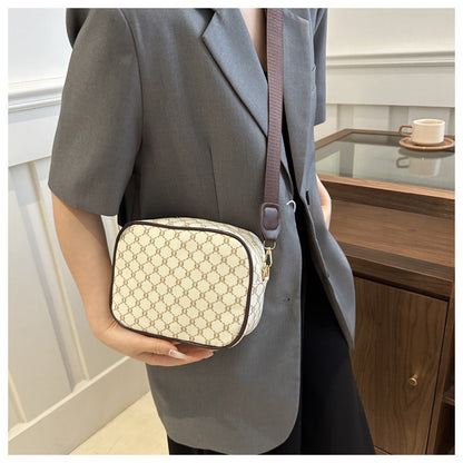 Women's Simple Western Style Casual Shoulder Bag