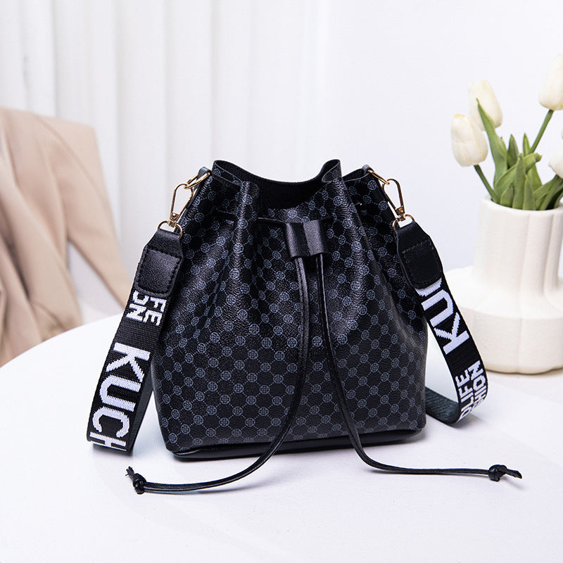 Multi Layer Soft Leather Women's Fashion Simple Shoulder Bucket Bag