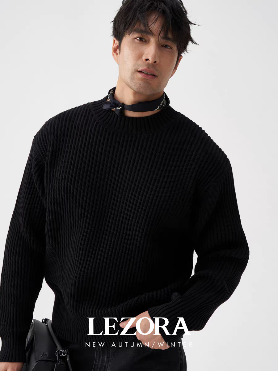 NOIR BLEU ORGANIC COTTON KNIT SWEATER